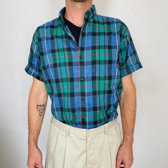 80s Main Street Green and Blue Plaid Short Sleeve Button Down - Picture 4 of 5